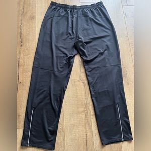 NIKE Men’s Pants